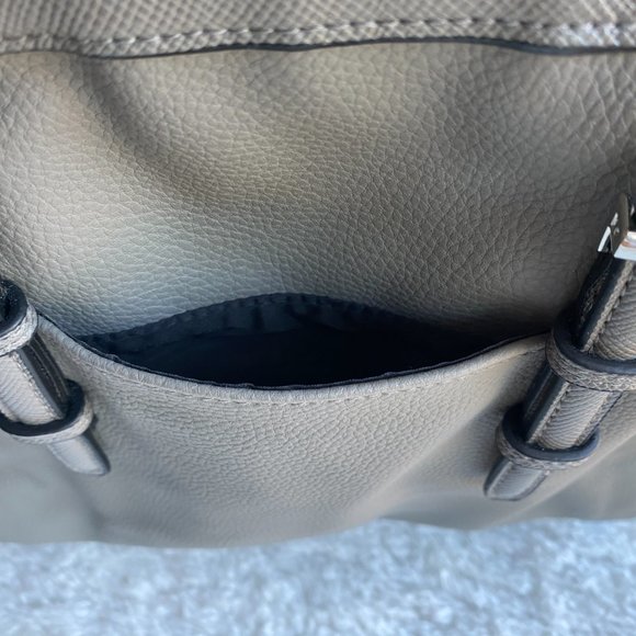 Kenneth Cole Reaction Gray Shoulder Bag - Picture 5 of 16